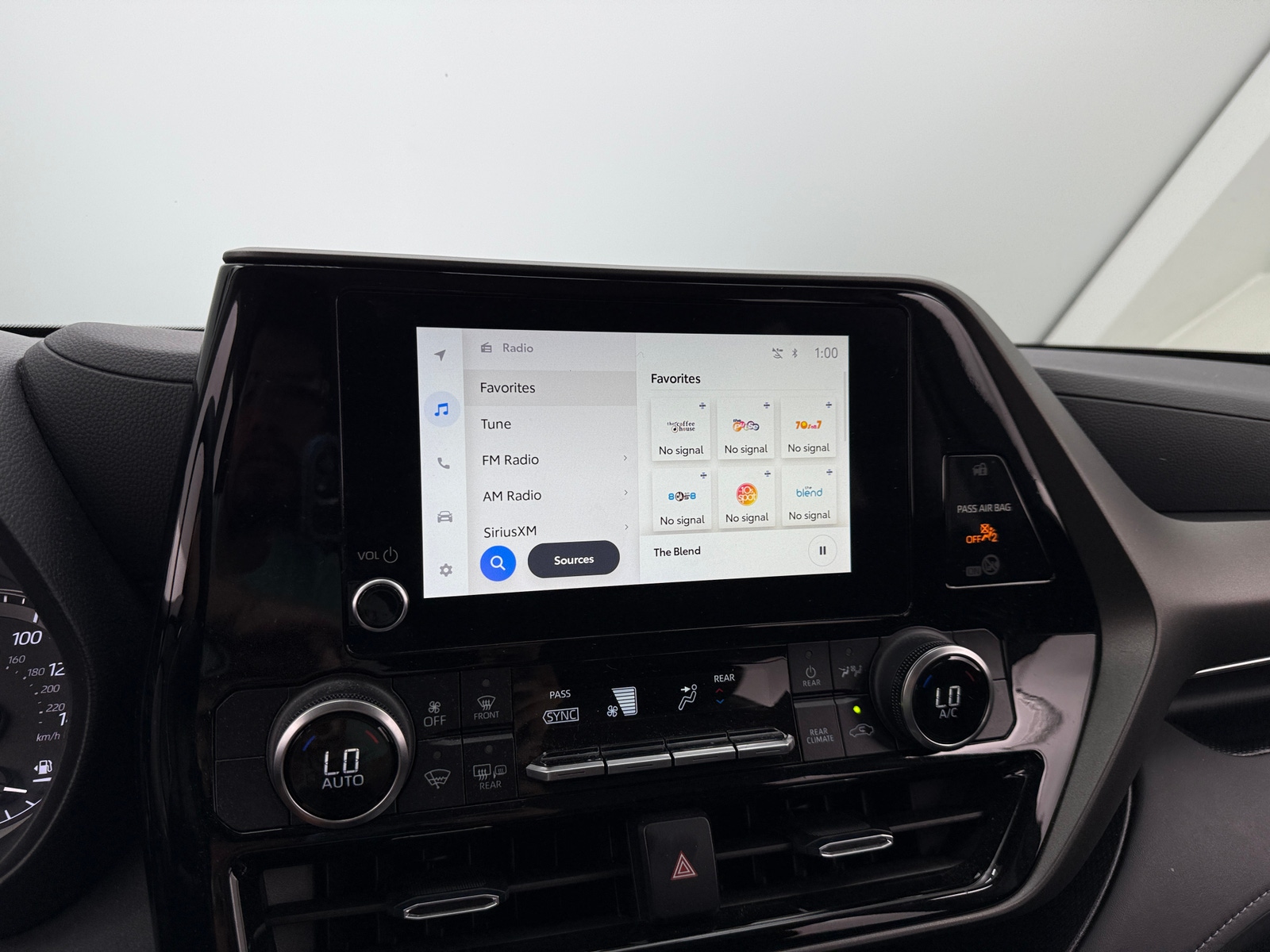Thumbnail: 2023 Toyota Highlander - 4