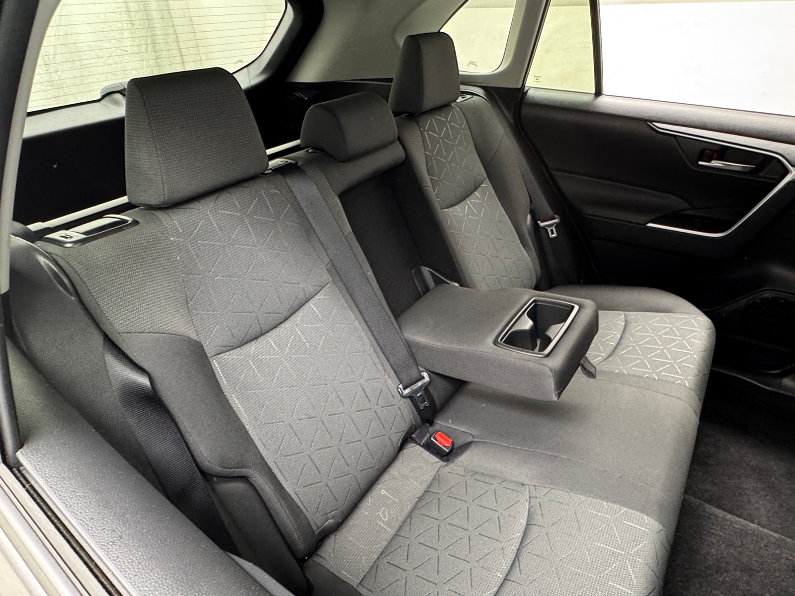 Thumbnail: 2021 Toyota RAV4 - 6