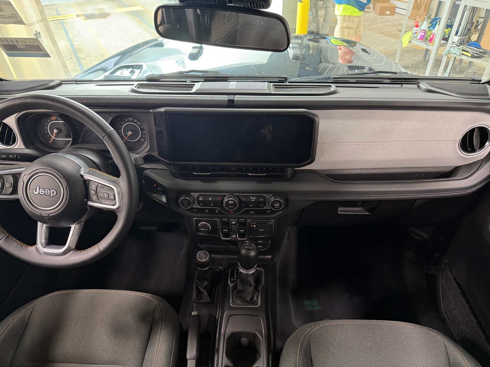 Thumbnail: 2024 Jeep Wrangler - 3
