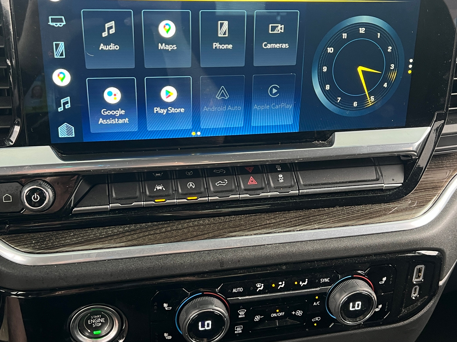 Thumbnail: 2022 Chevrolet Silverado 1500 - 4