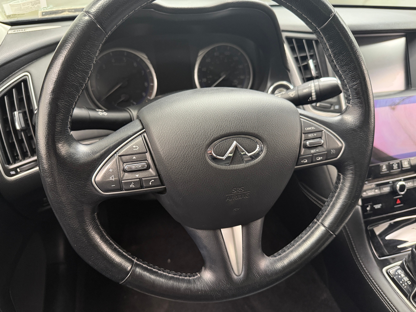 Thumbnail: 2015 INFINITI Q50 - 4