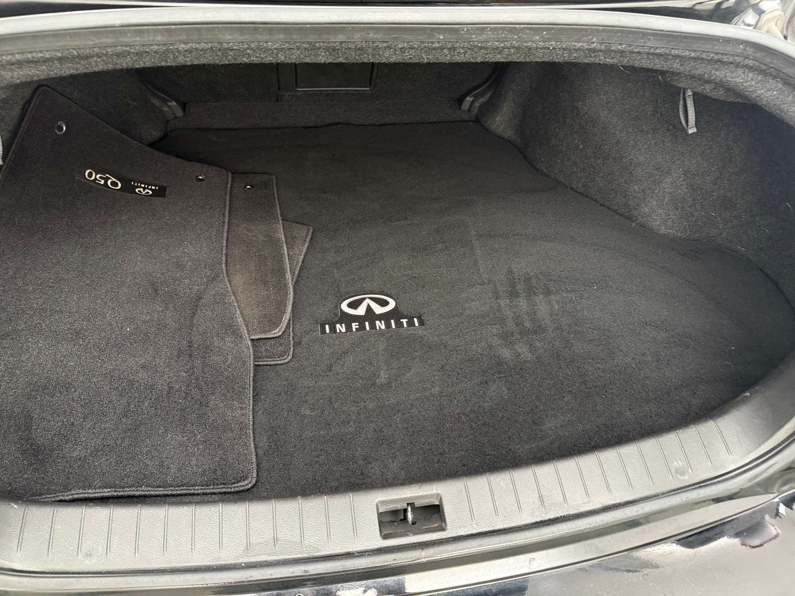 Thumbnail: 2015 INFINITI Q50 - 6