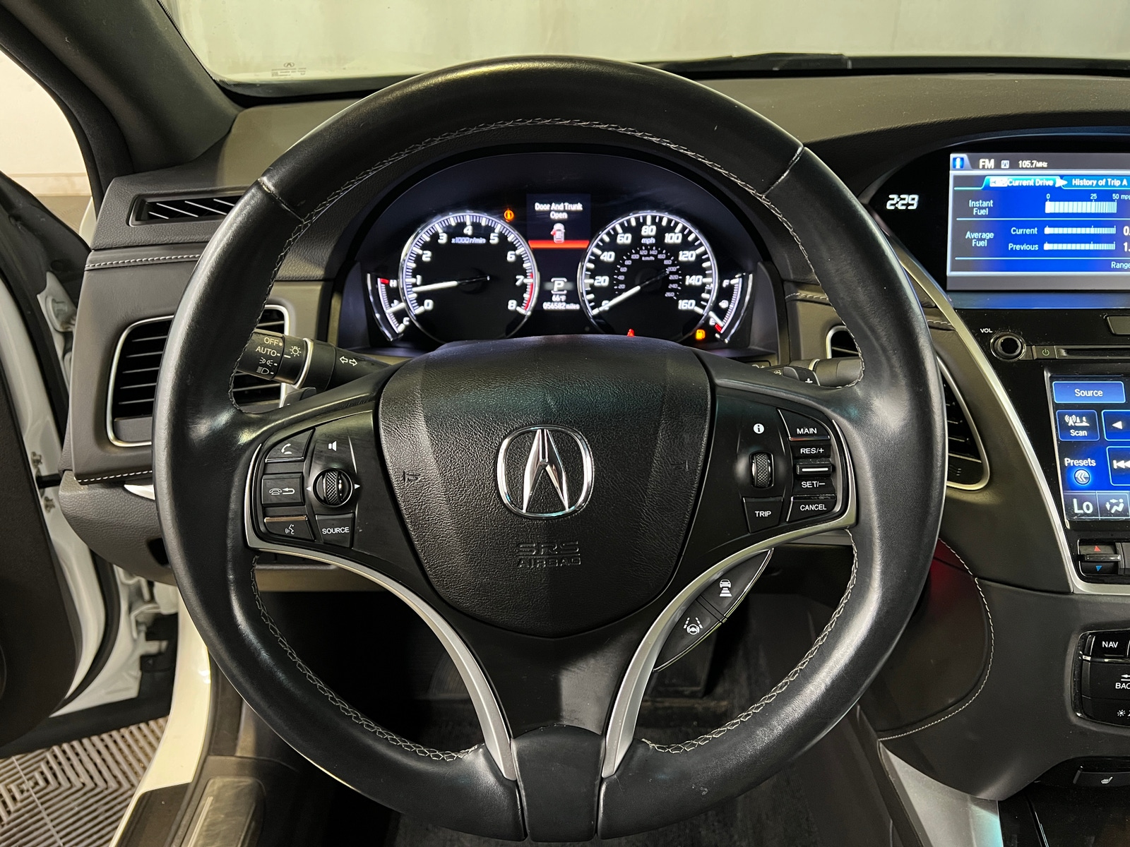 Thumbnail: 2018 Acura RLX - 4