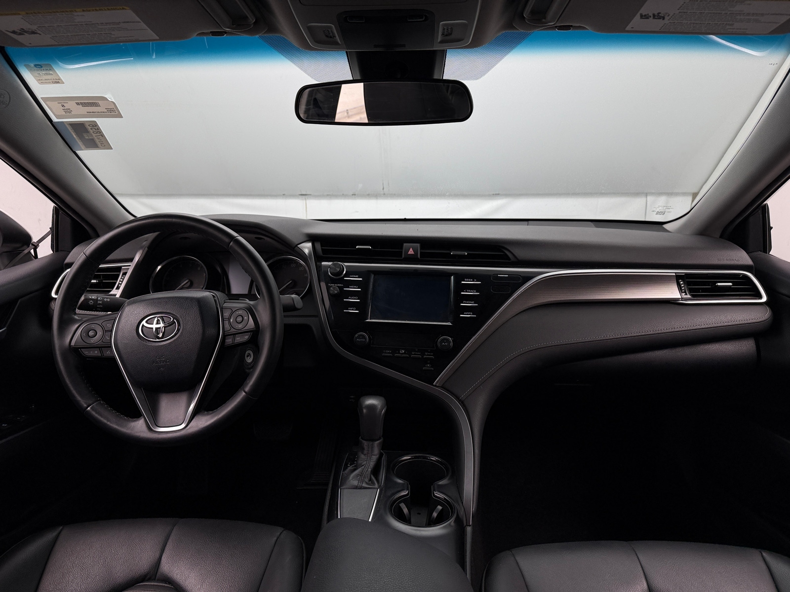 Thumbnail: 2018 Toyota Camry - 3