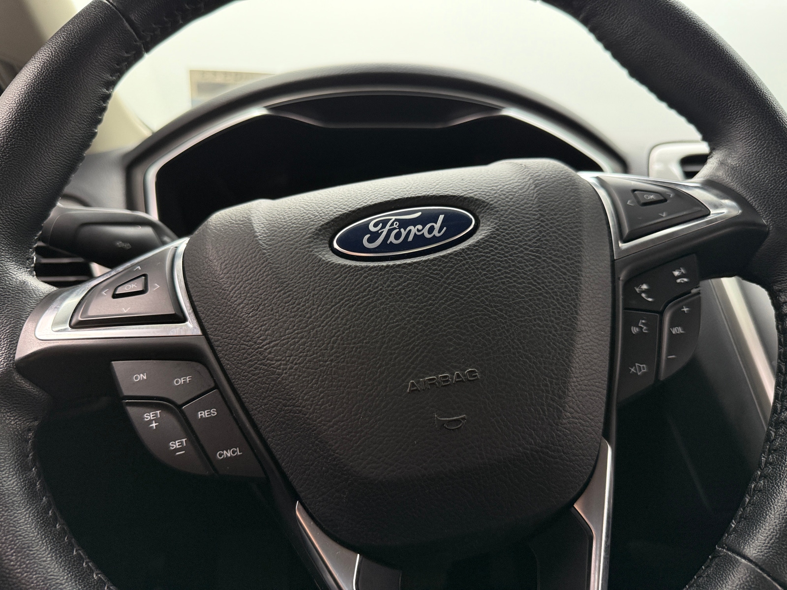 Thumbnail: 2017 Ford Fusion - 5