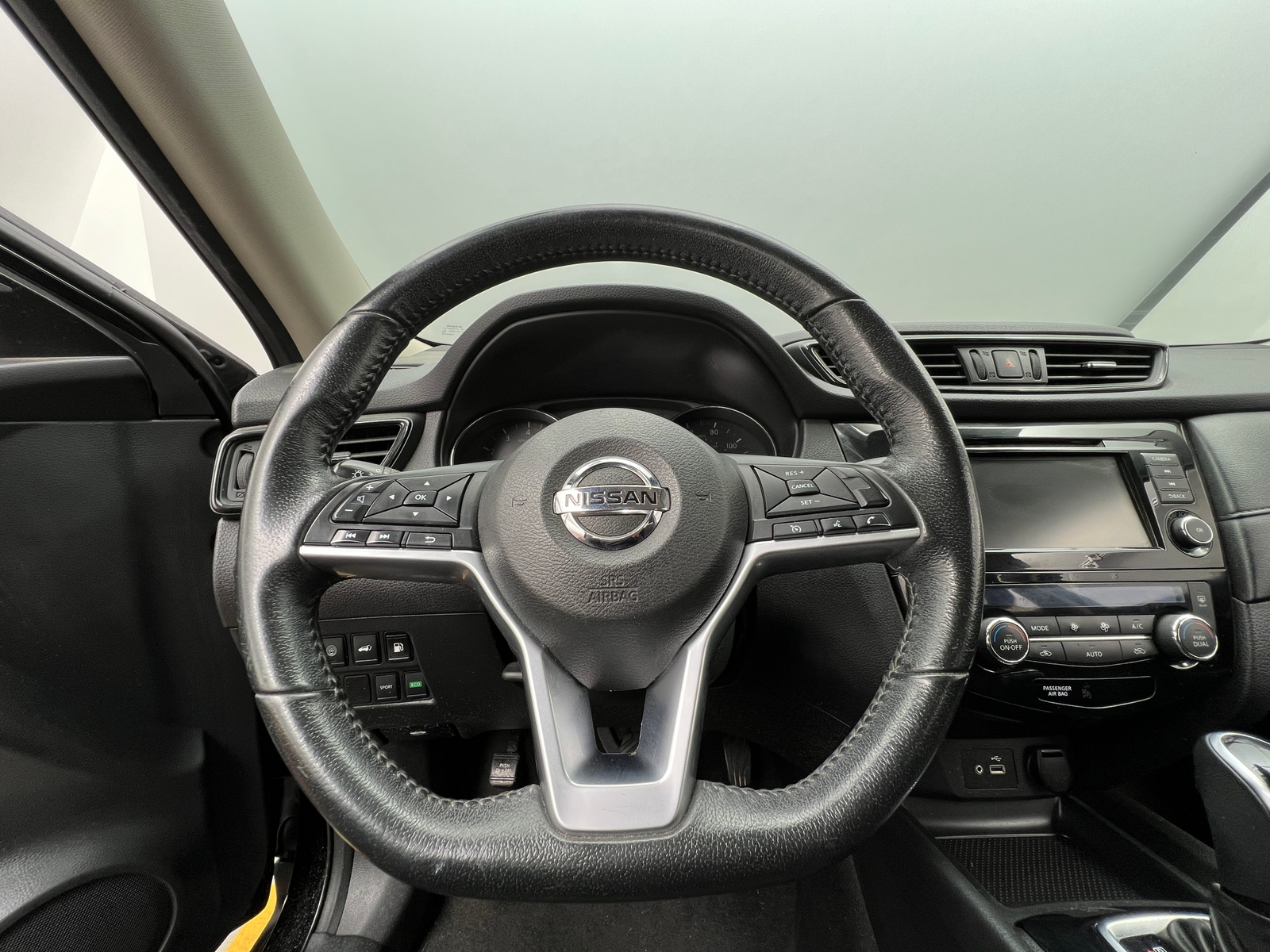 Thumbnail: 2019 Nissan Rogue - 5