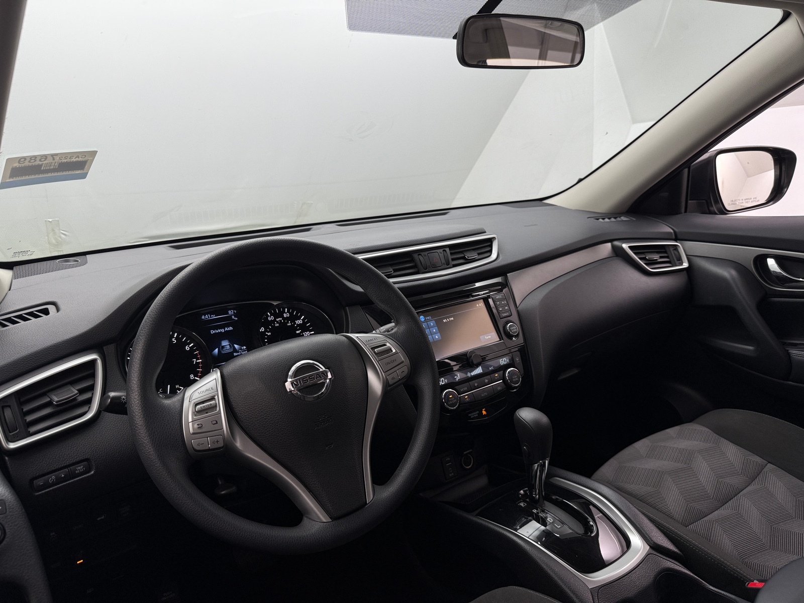 Thumbnail: 2016 Nissan Rogue - 3
