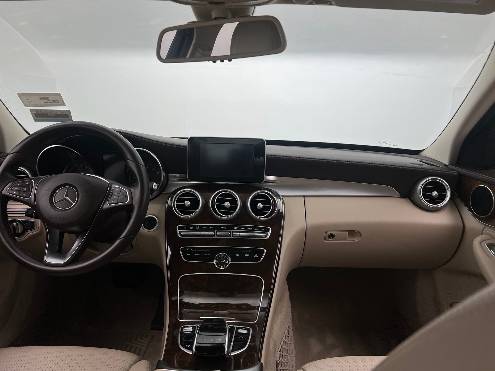 Thumbnail: 2016 Mercedes-Benz C-Class - 2