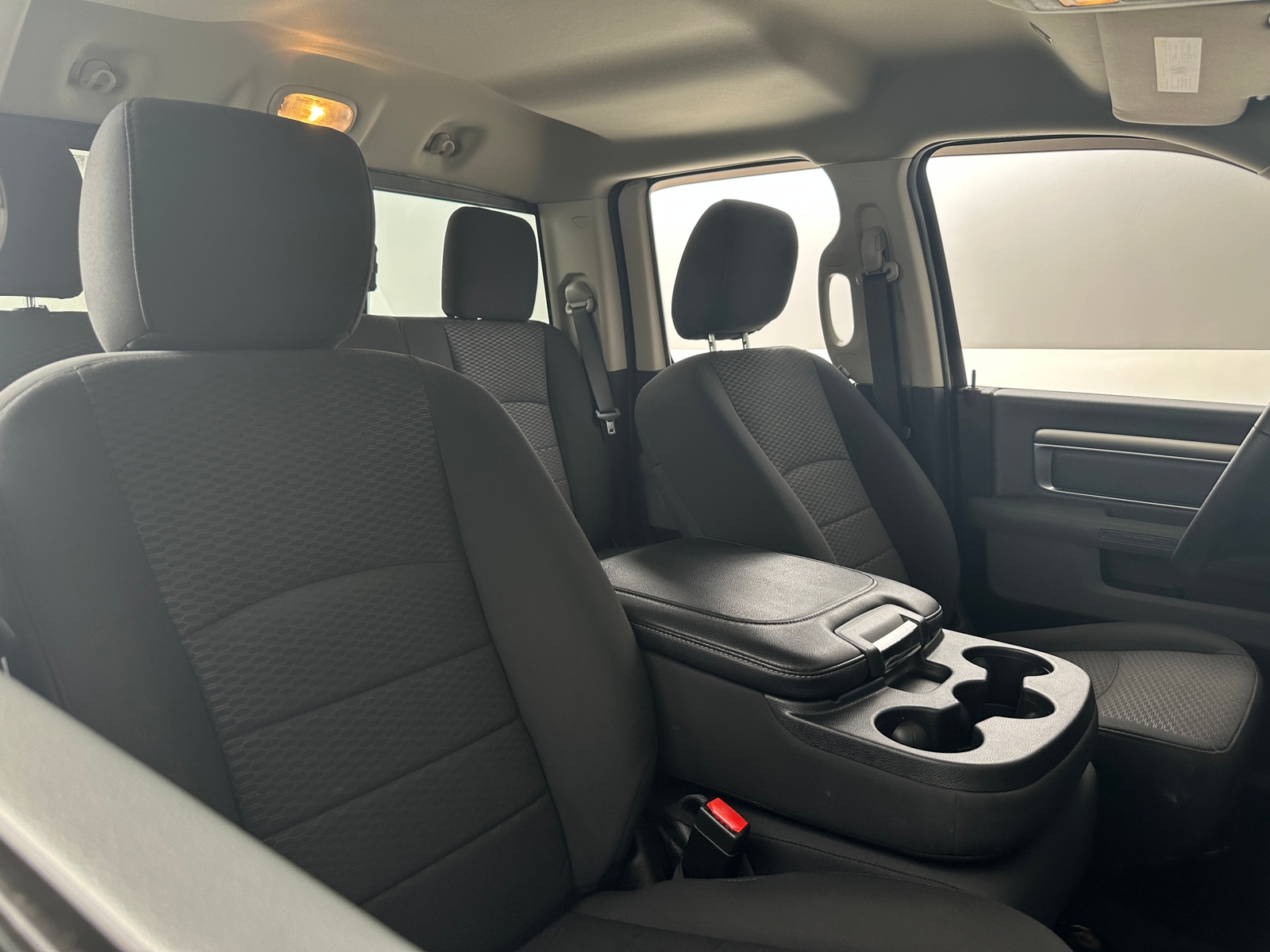 Thumbnail: 2019 RAM 1500 Classic - 2
