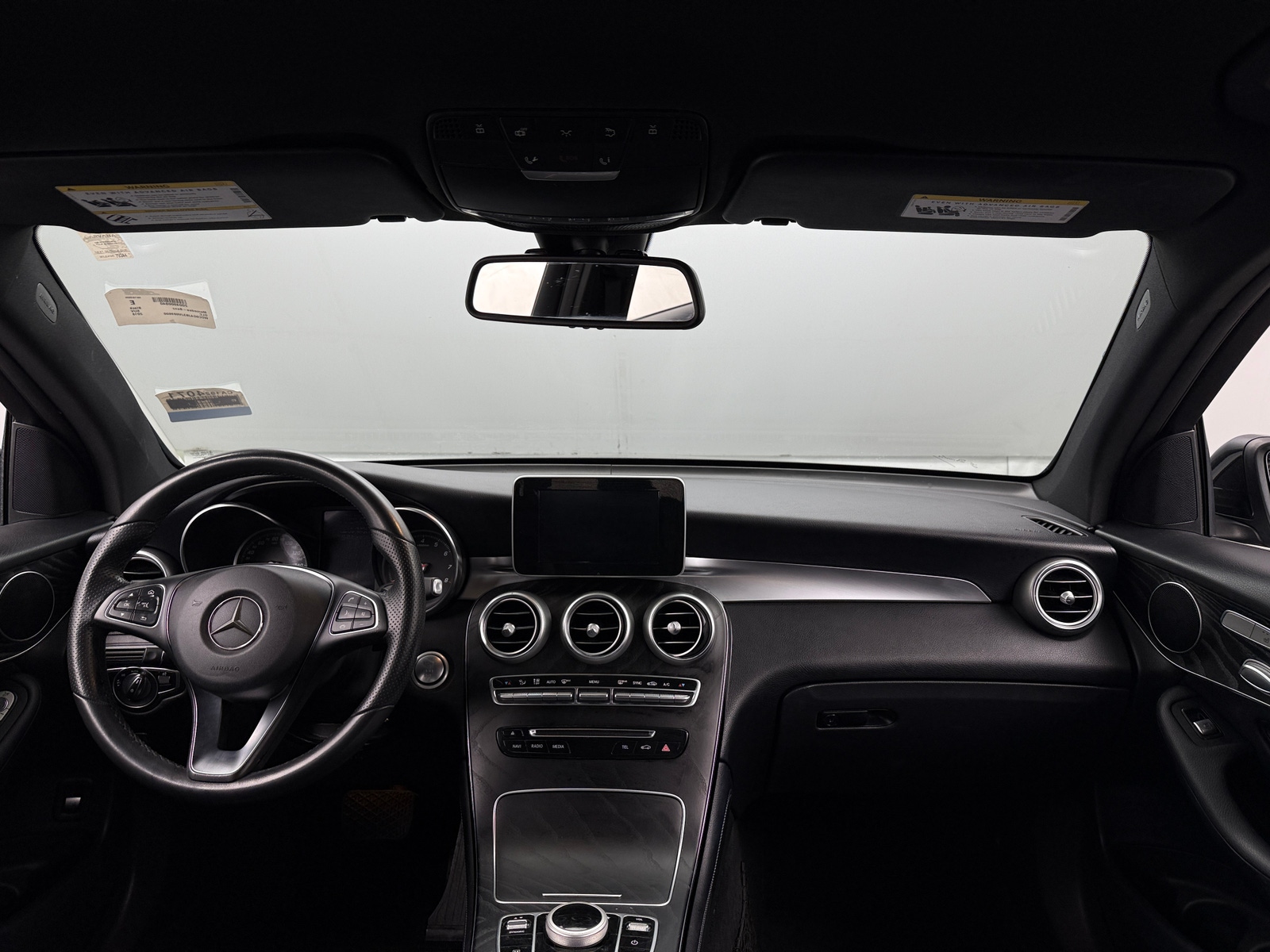 Thumbnail: 2018 Mercedes-Benz GLC - 2