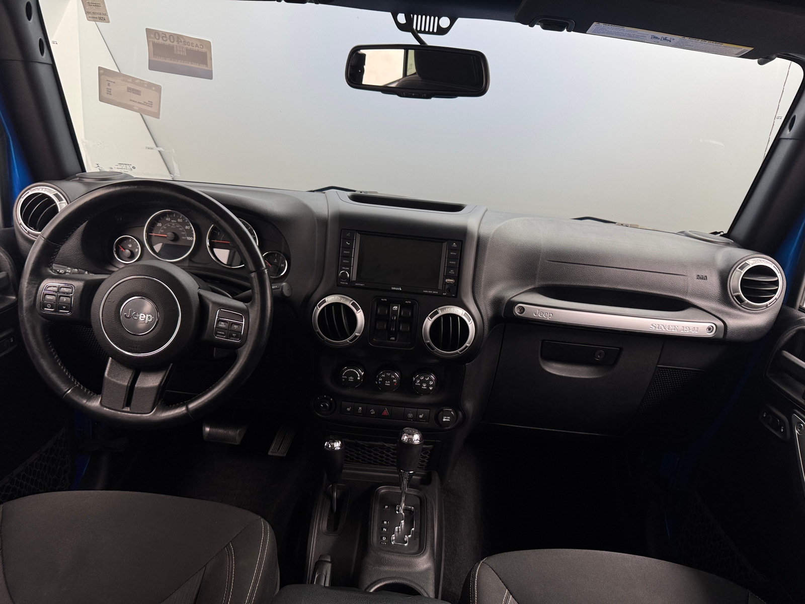 Thumbnail: 2016 Jeep Wrangler - 3