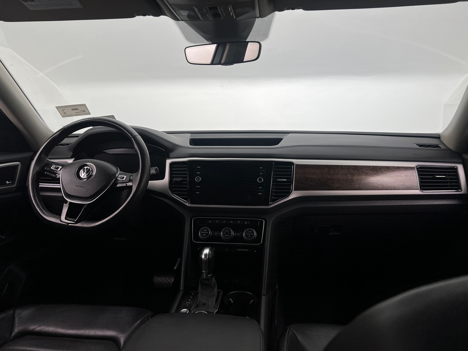 Thumbnail: 2018 Volkswagen Atlas - 2