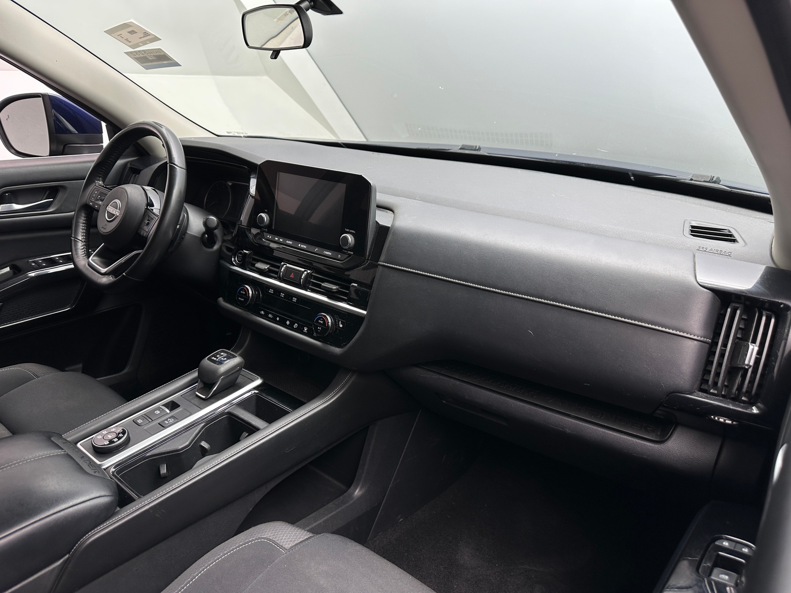 Thumbnail: 2022 Nissan Pathfinder - 3