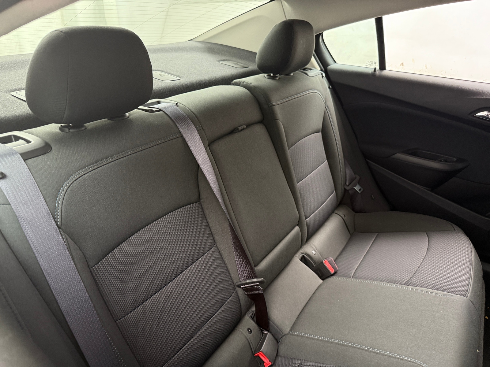 Thumbnail: 2017 Chevrolet Cruze - 6