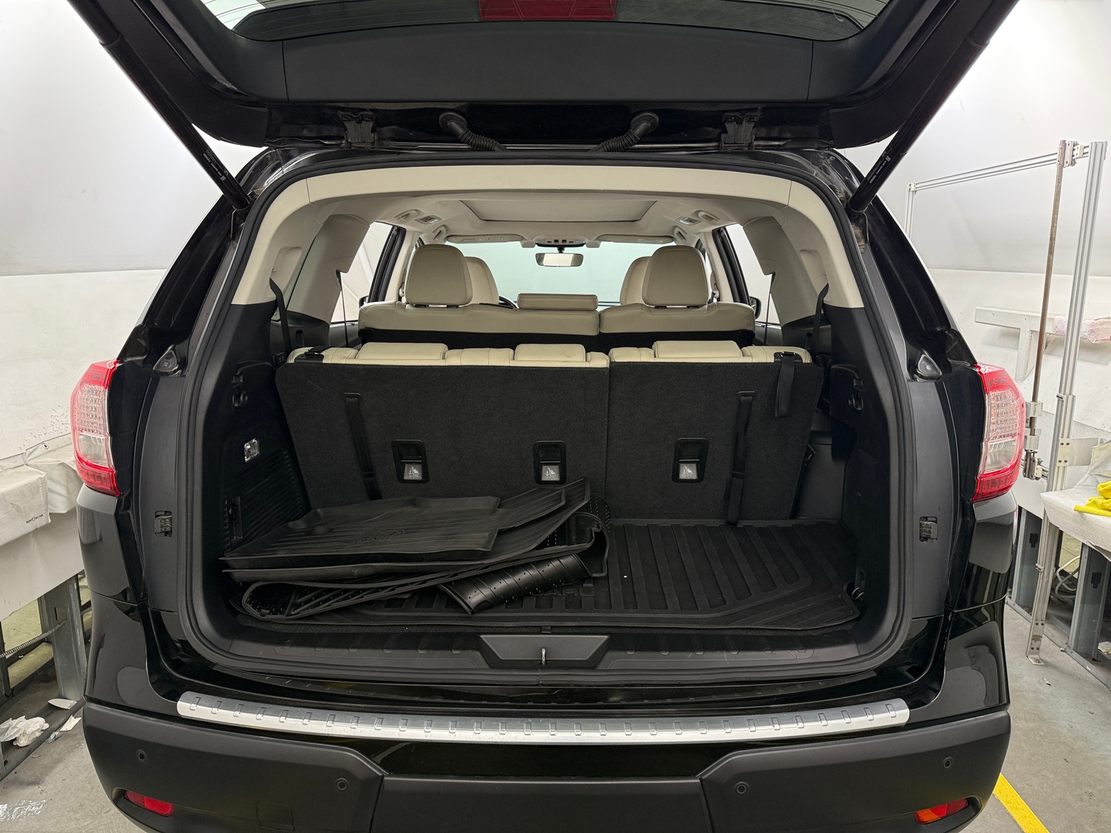 Thumbnail: 2020 Subaru Ascent - 6