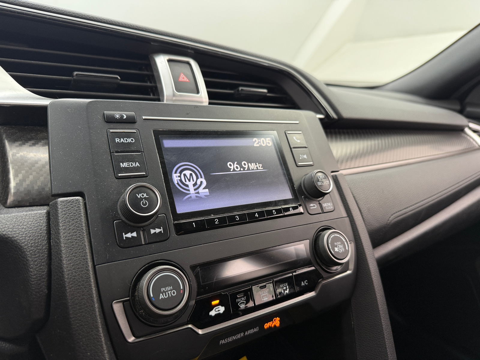 Thumbnail: 2018 Honda Civic - 4