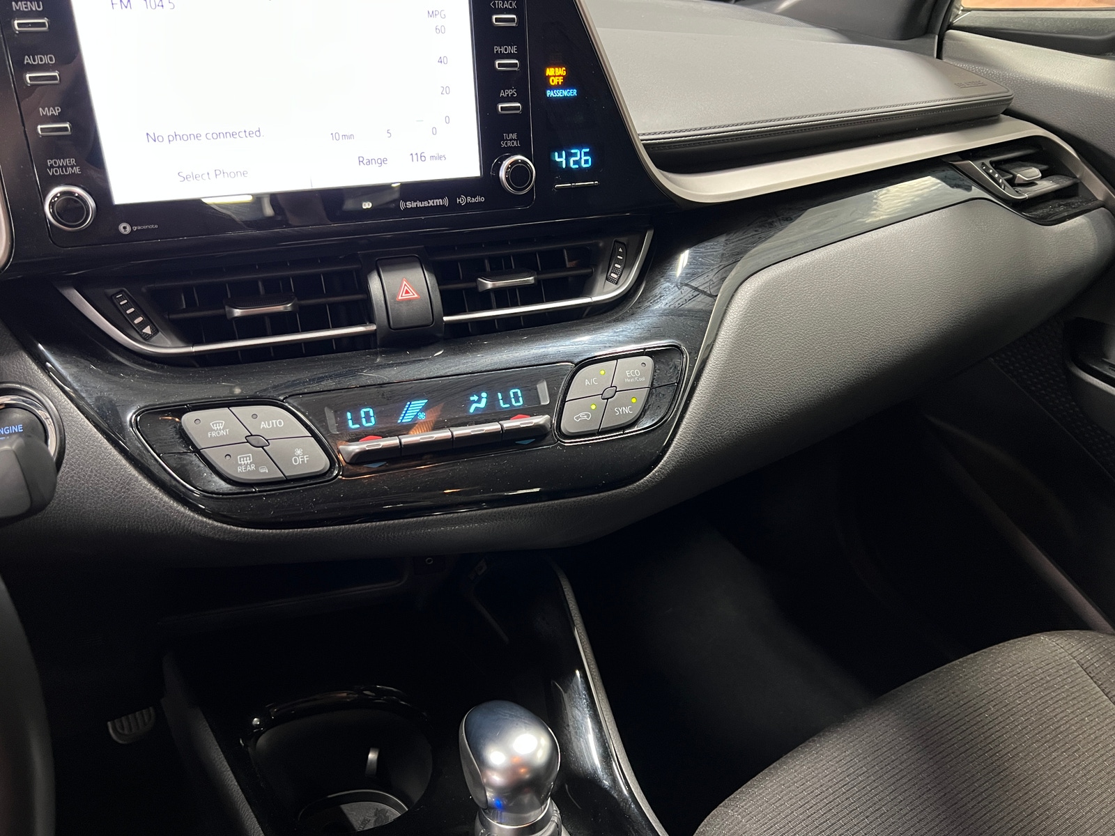 Thumbnail: 2019 Toyota C-HR - 4