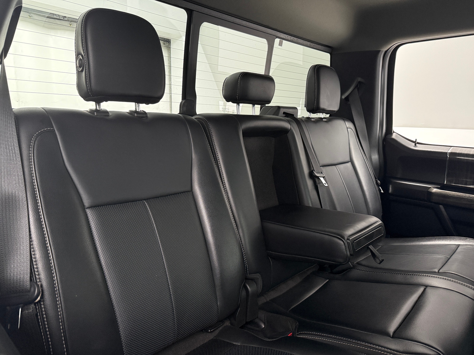 Thumbnail: 2019 Ford Econoline - 5