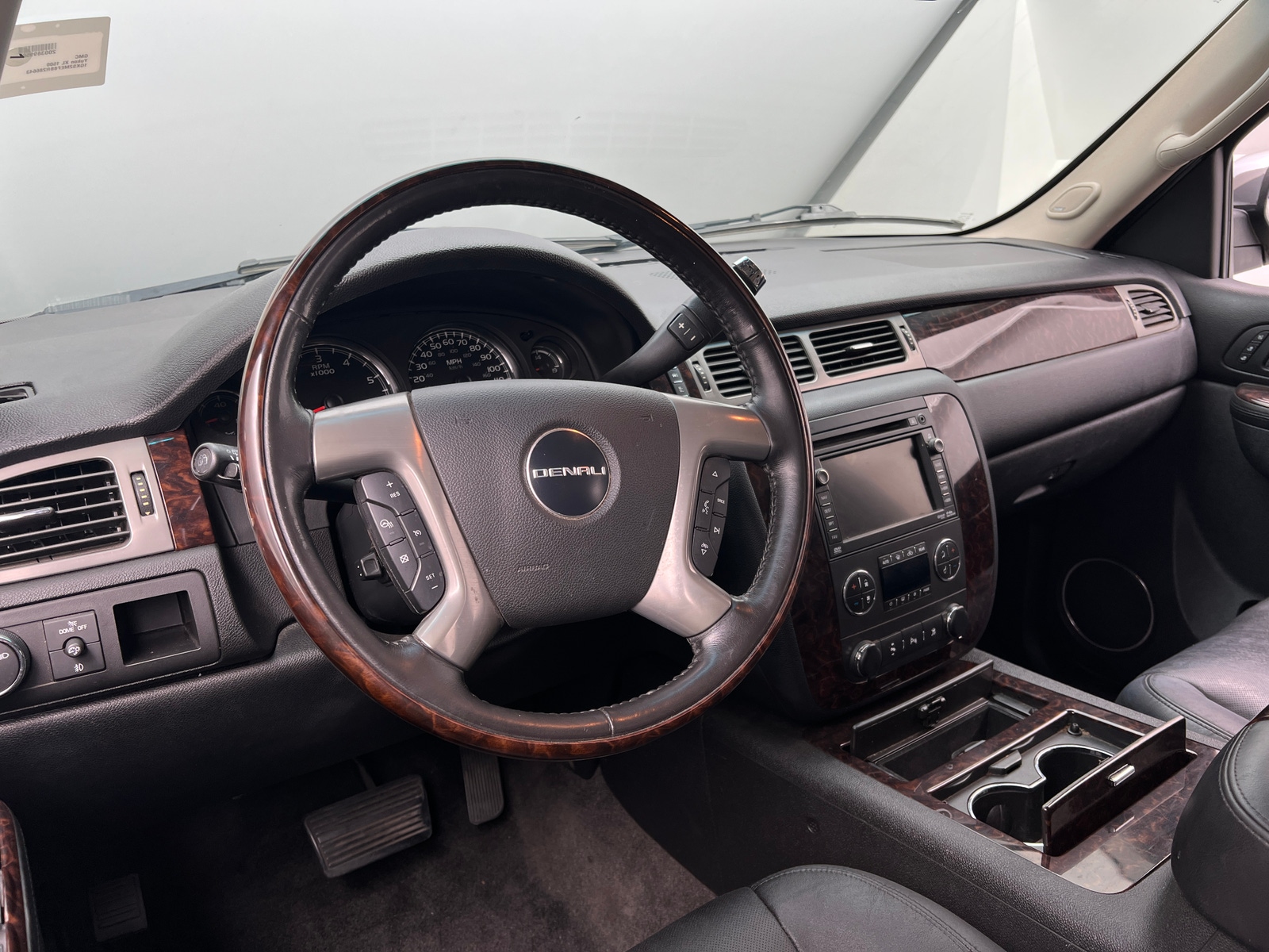 Thumbnail: 2011 GMC Yukon XL - 2