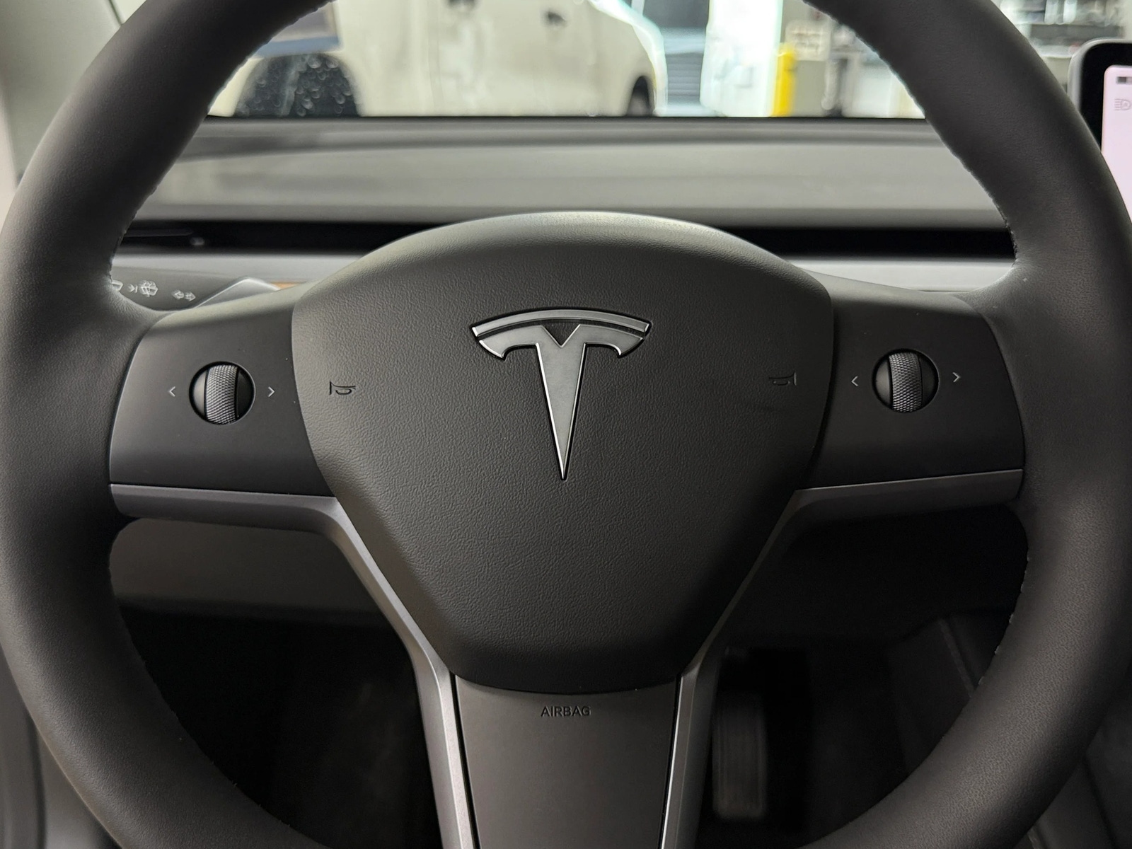 Thumbnail: 2022 Tesla Model 3 - 3