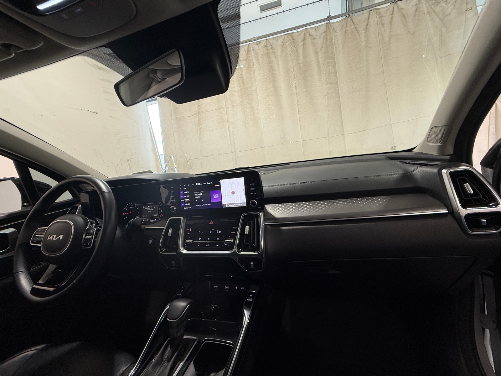 Thumbnail: 2022 Kia Sorento - 2