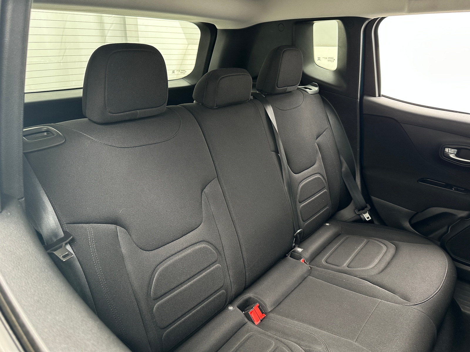 Thumbnail: 2020 Jeep Renegade - 6