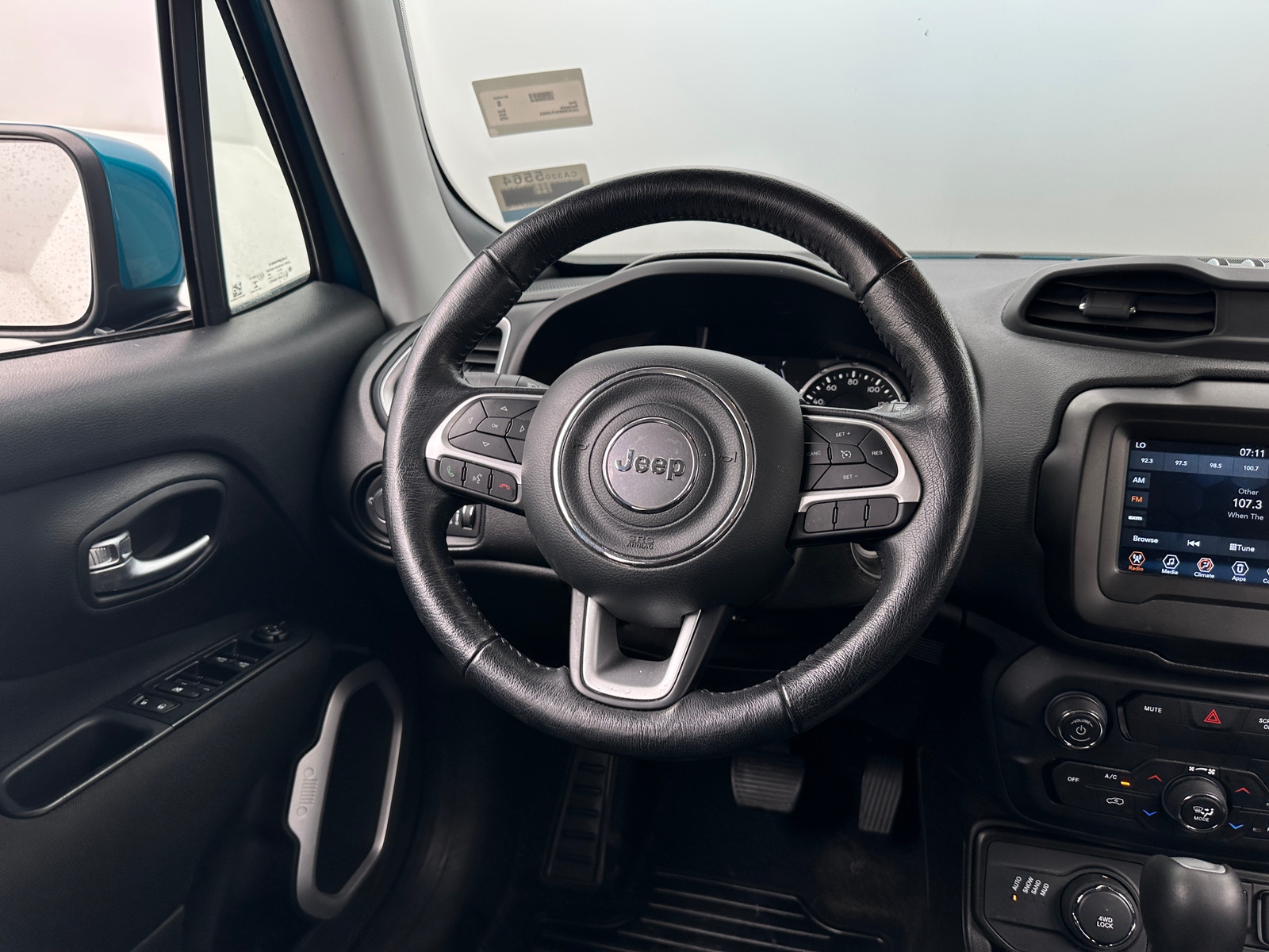 Thumbnail: 2020 Jeep Renegade - 5