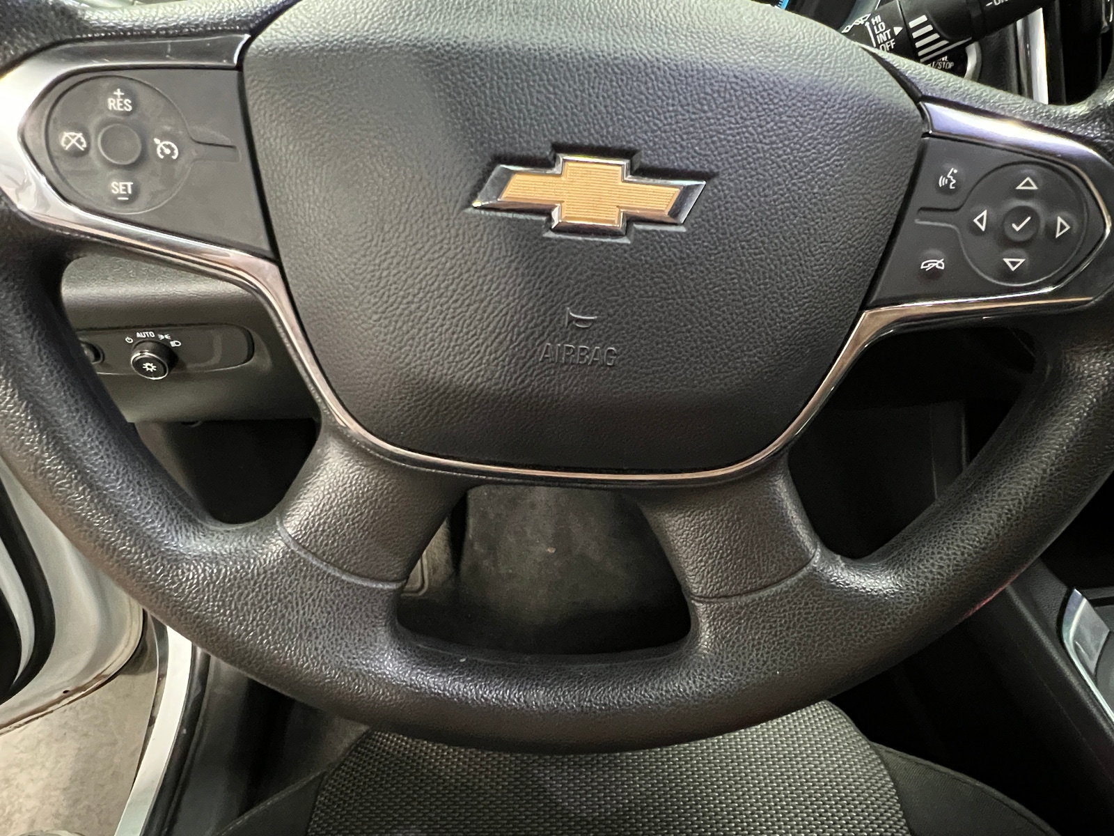 Thumbnail: 2019 Chevrolet Traverse - 5