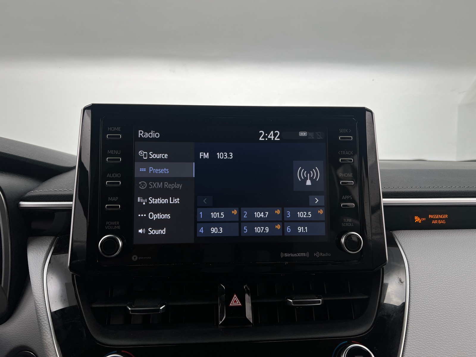 Thumbnail: 2019 Toyota Corolla - 3