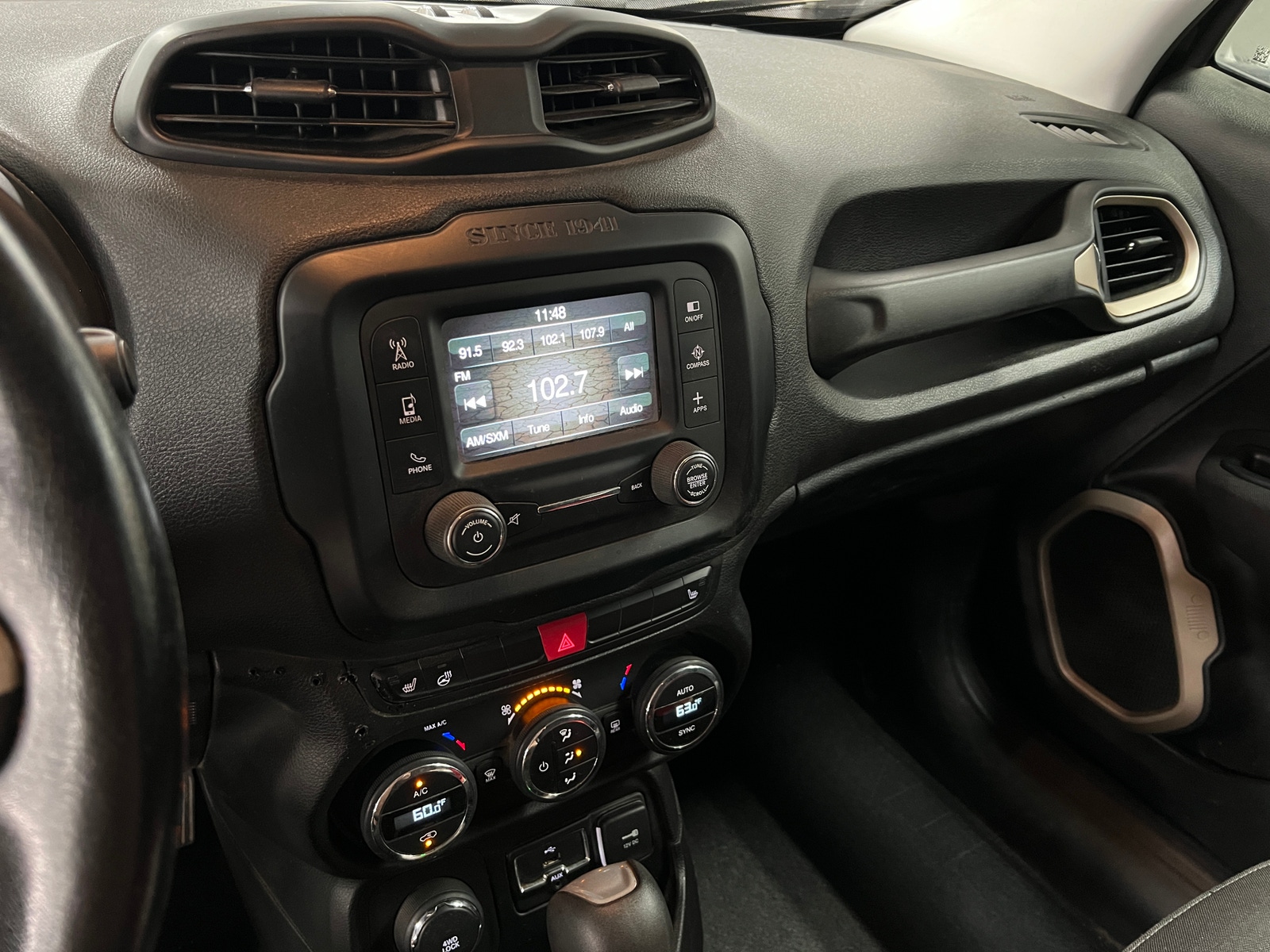 Thumbnail: 2017 Jeep Renegade - 4