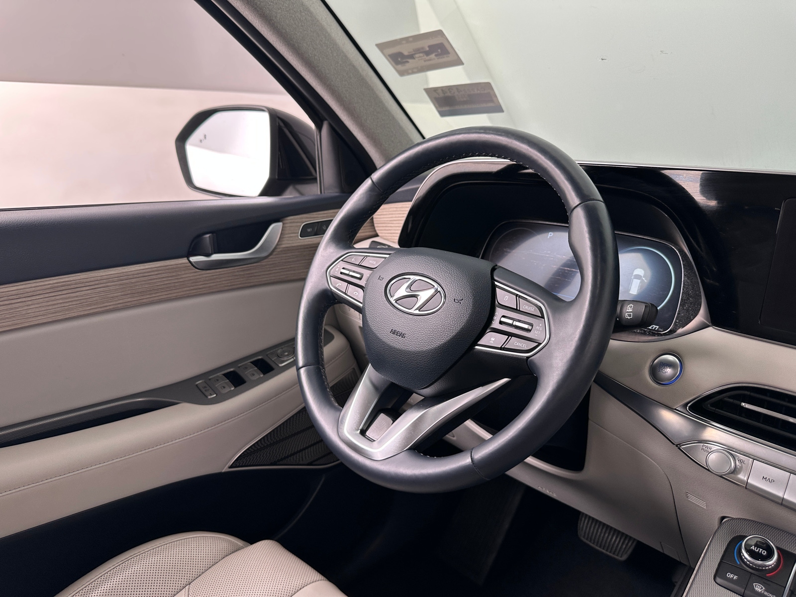 Thumbnail: 2022 Hyundai Palisade - 4