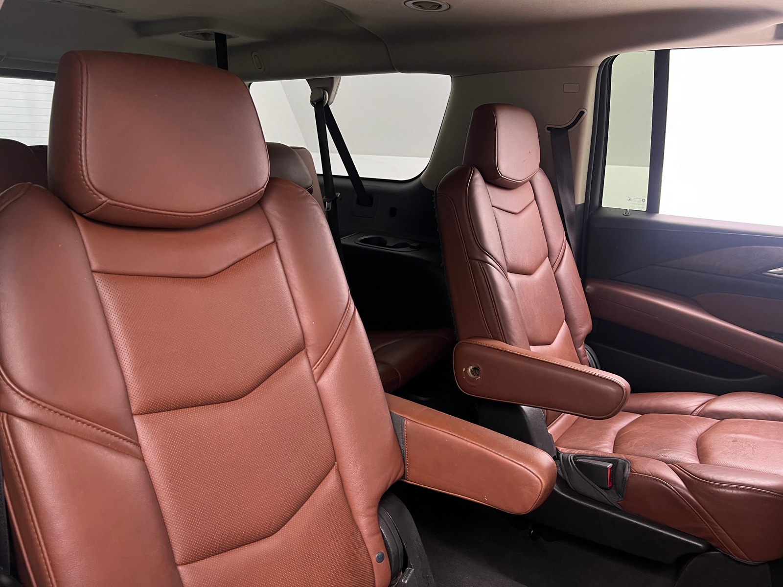 Thumbnail: 2017 Cadillac Escalade - 5
