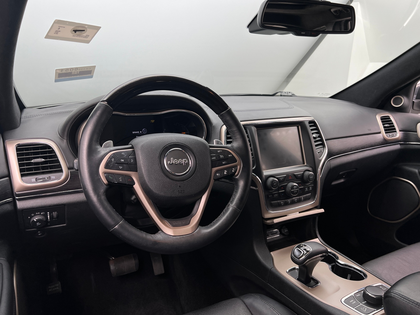 Thumbnail: 2014 Jeep Grand Cherokee - 2