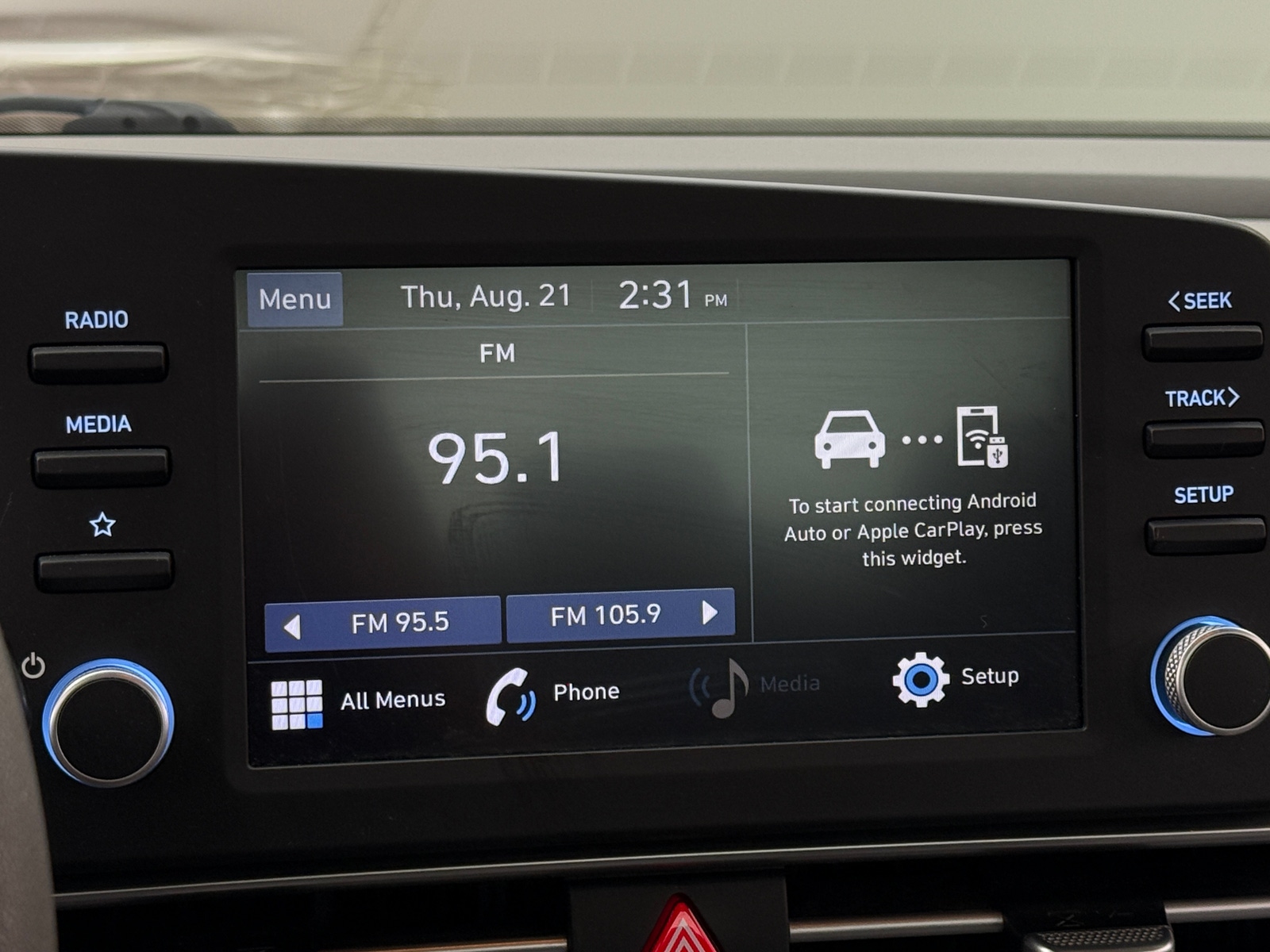 Thumbnail: 2021 Hyundai Elantra - 4