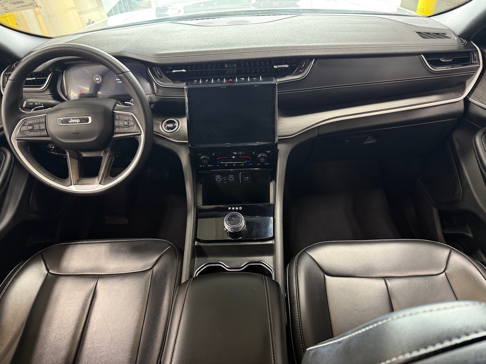 Thumbnail: 2024 Jeep Grand Cherokee - 2