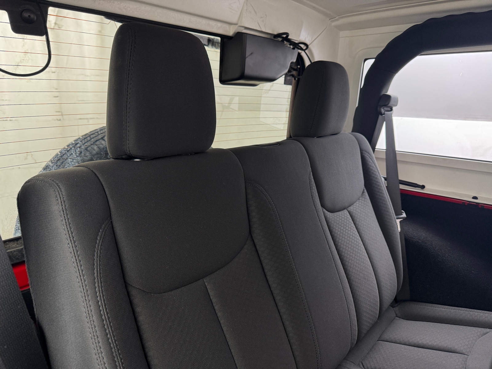 Thumbnail: 2017 Jeep Wrangler - 5