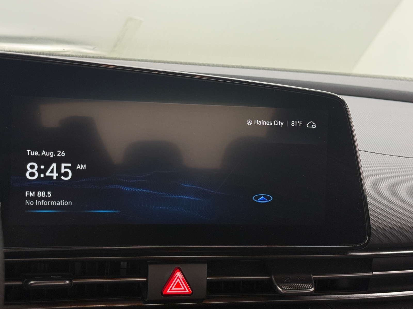 Thumbnail: 2023 Hyundai Elantra - 4