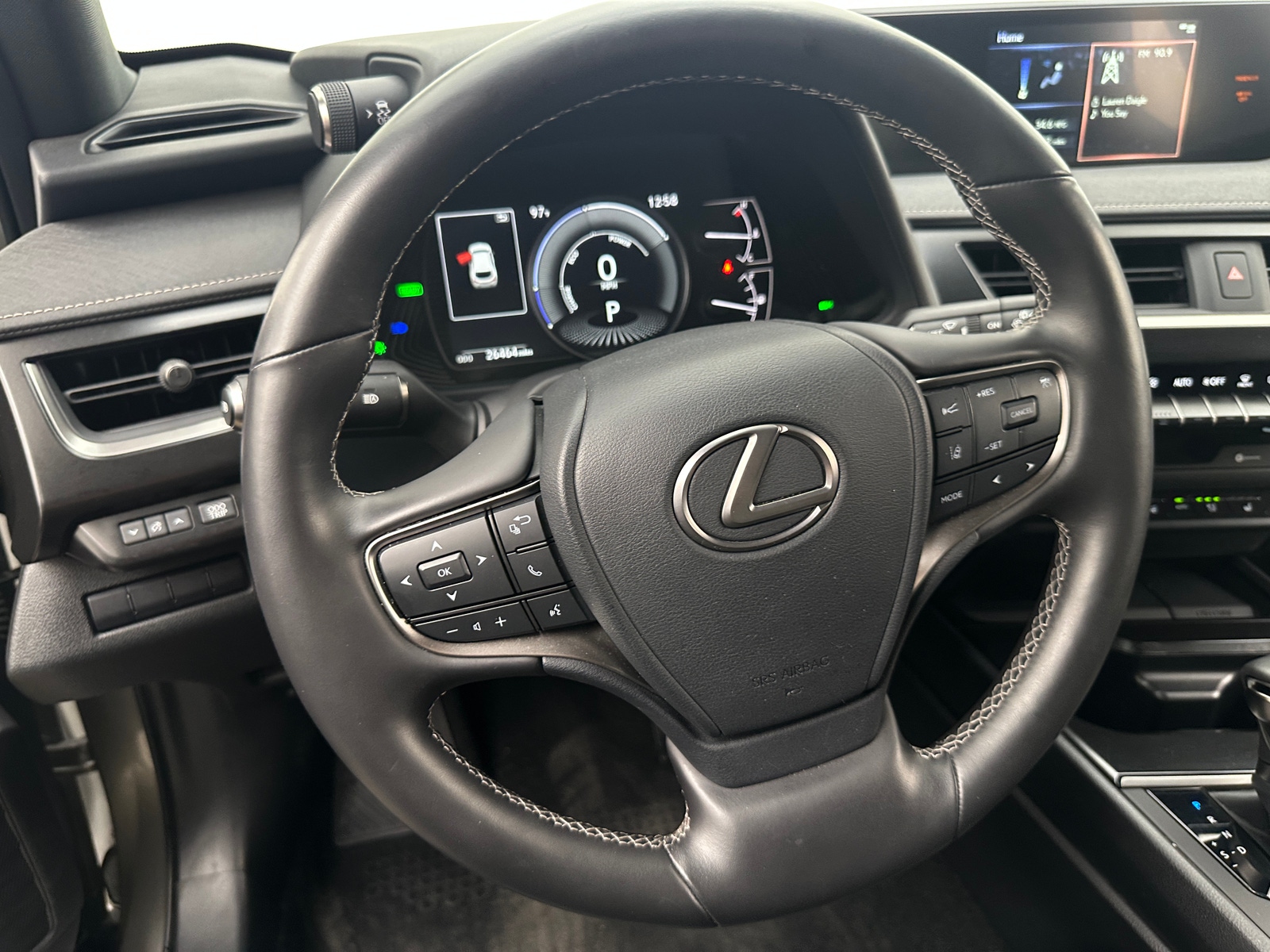 Thumbnail: 2022 Lexus UX - 4