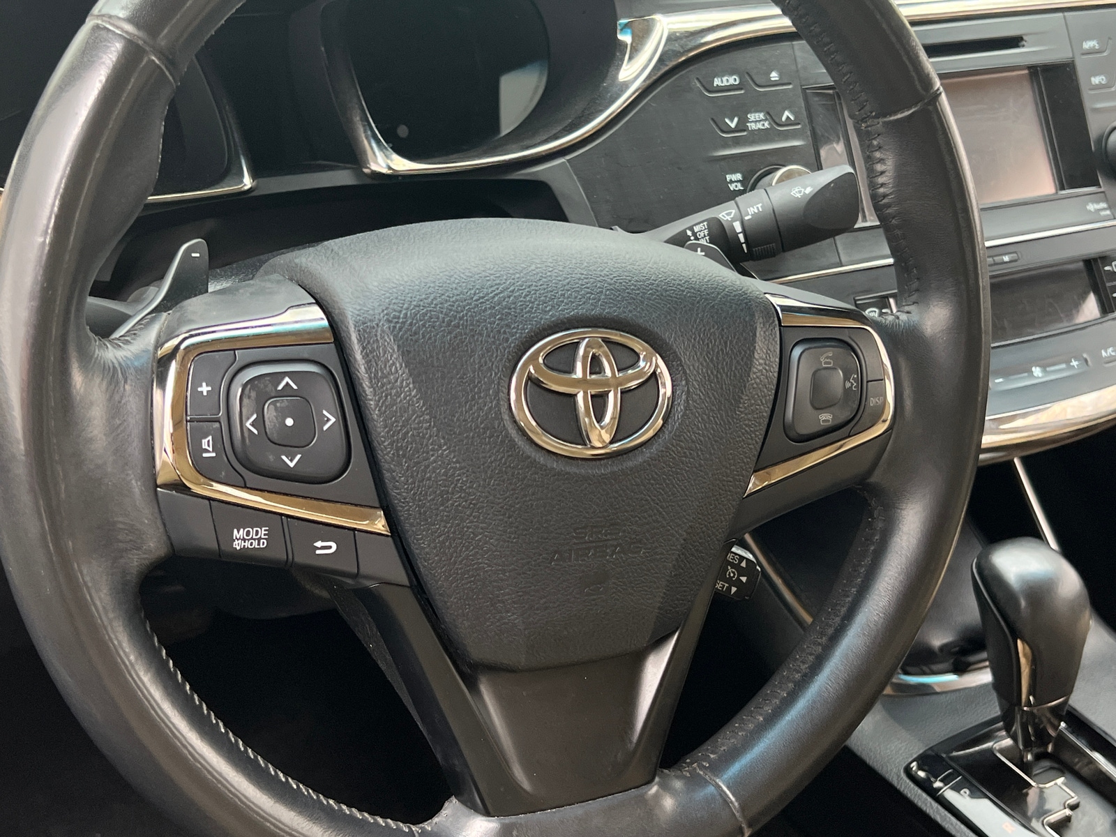 Thumbnail: 2013 Toyota Avalon - 4