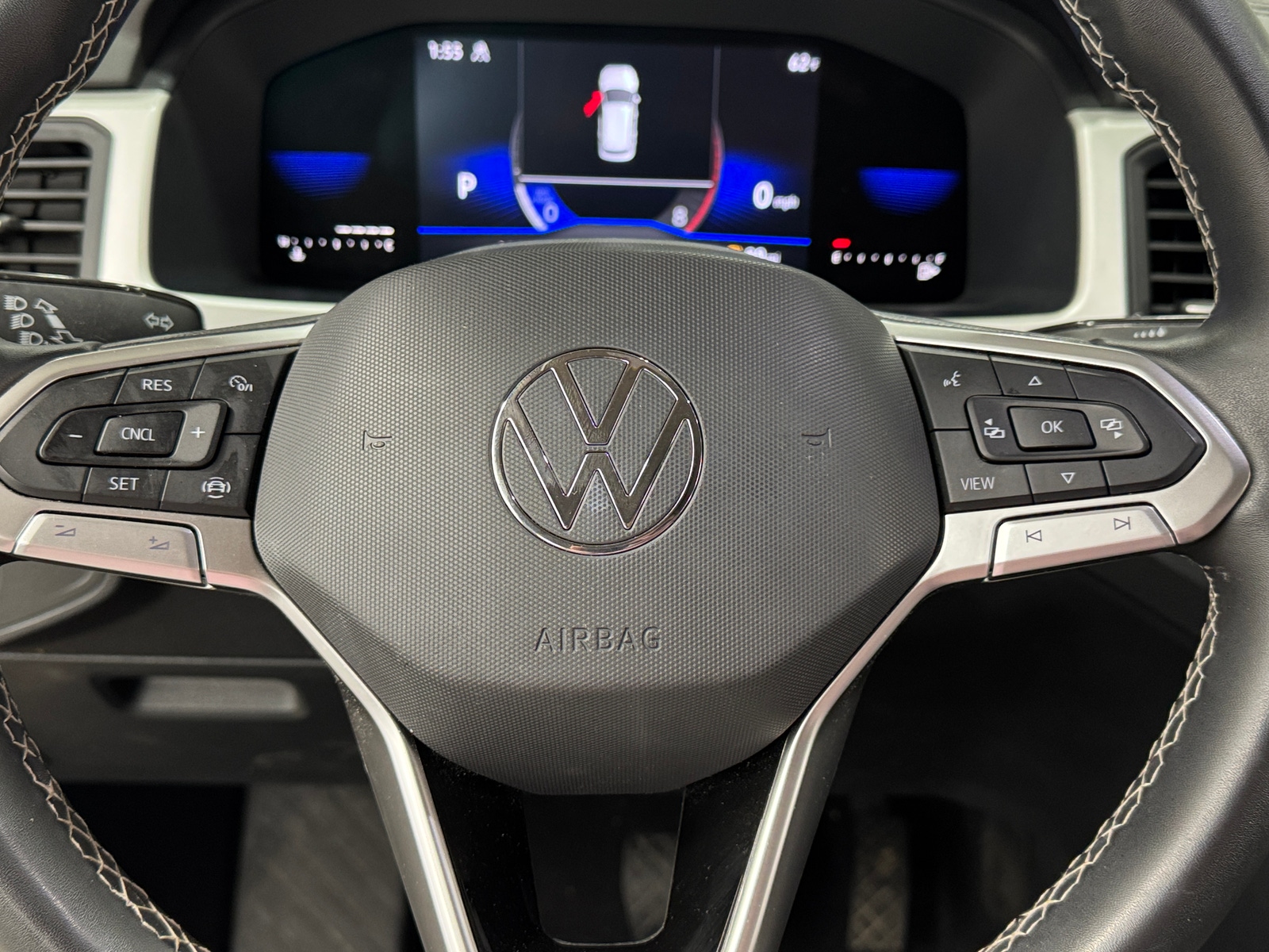 Thumbnail: 2022 Volkswagen Atlas - 4