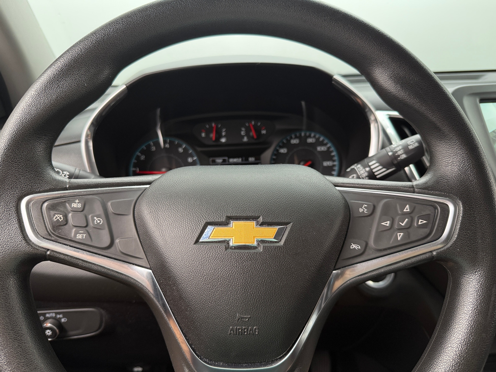 Thumbnail: 2018 Chevrolet Equinox - 5