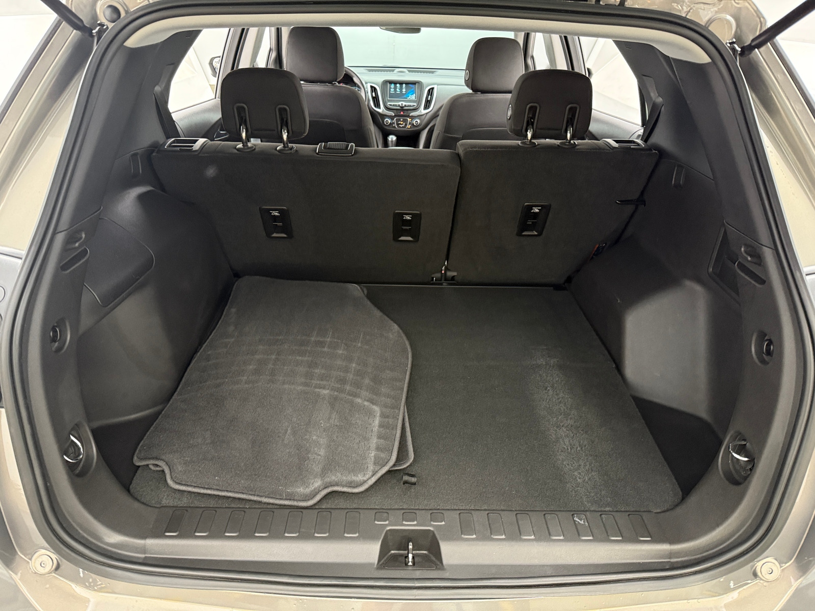 Thumbnail: 2018 Chevrolet Equinox - 7