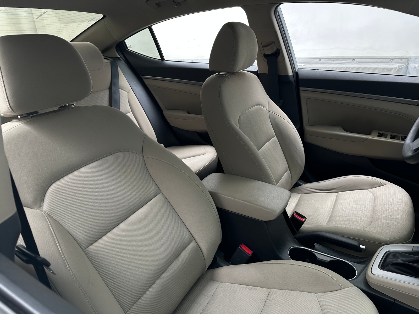 Thumbnail: 2017 Hyundai Elantra - 2