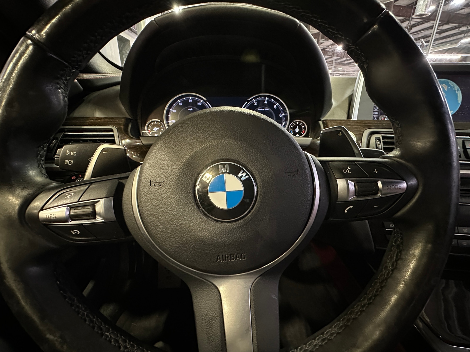 Thumbnail: 2015 BMW 6 Series - 4