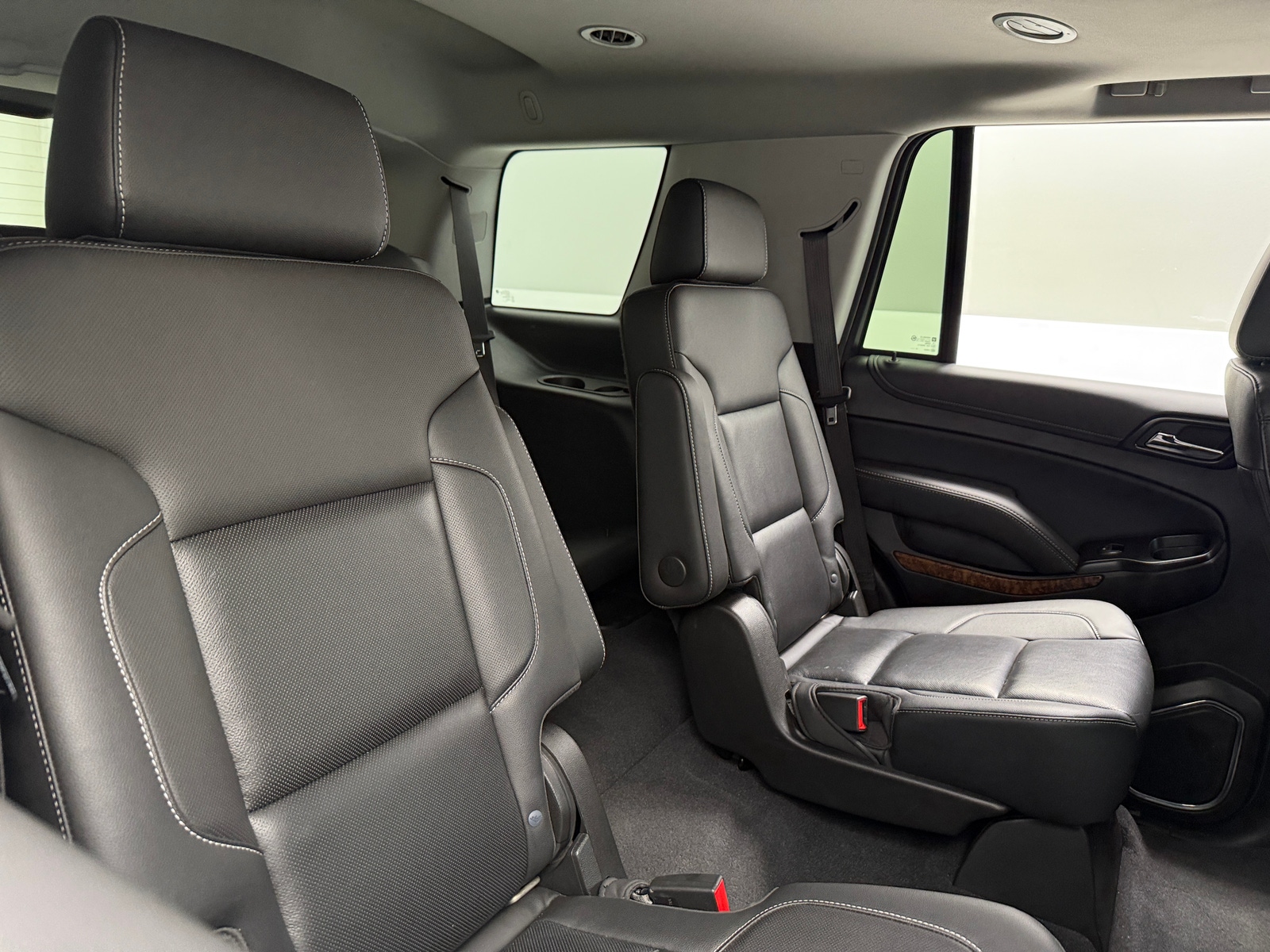 Thumbnail: 2020 Chevrolet Tahoe - 5