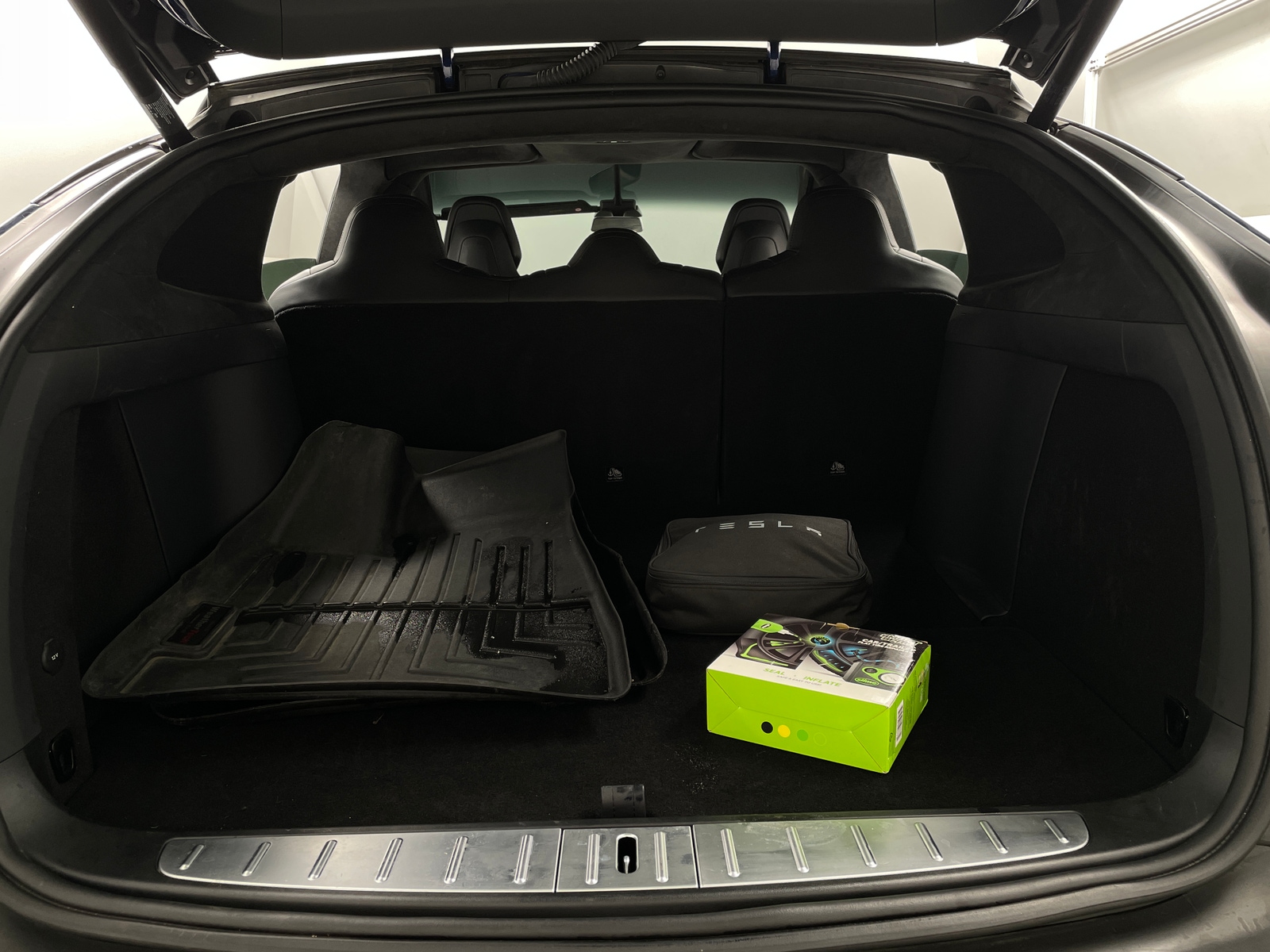 Thumbnail: 2019 Tesla Model X - 6