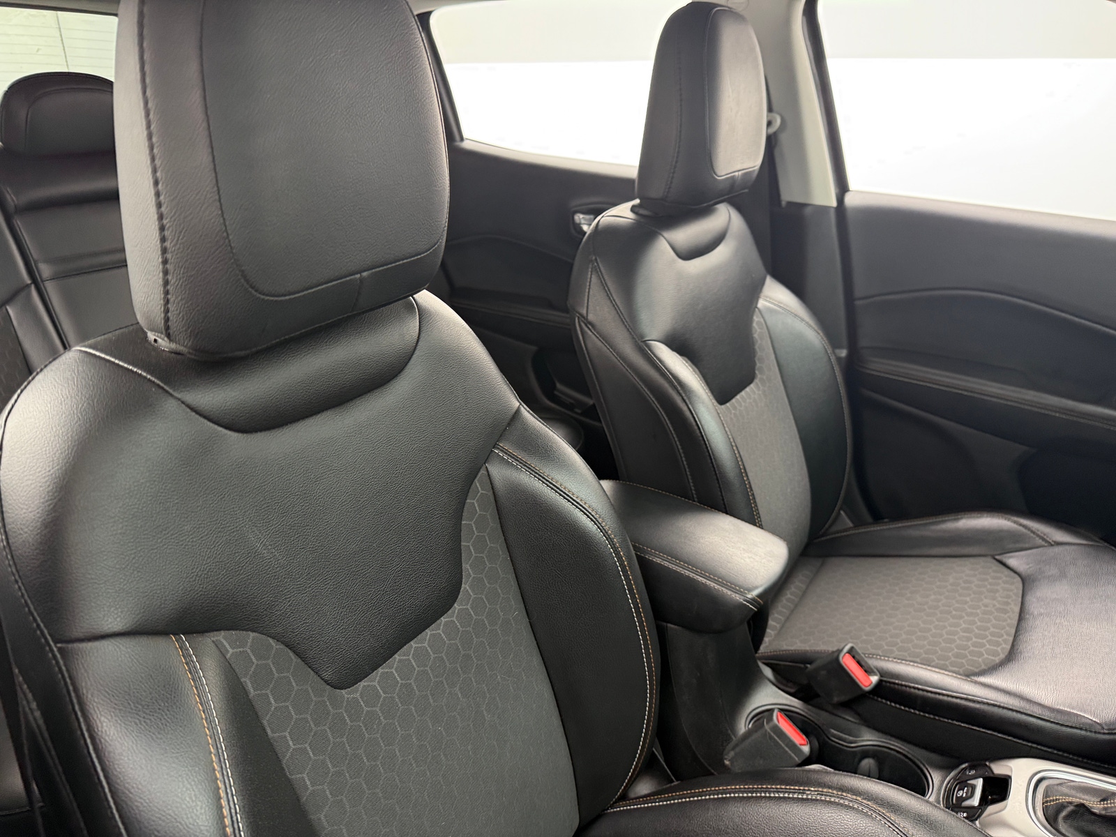 Thumbnail: 2017 Jeep Compass - 2