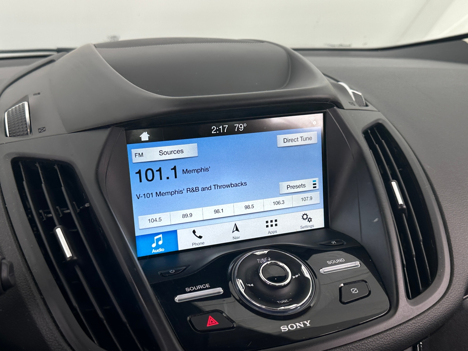 Thumbnail: 2019 Ford Escape - 3