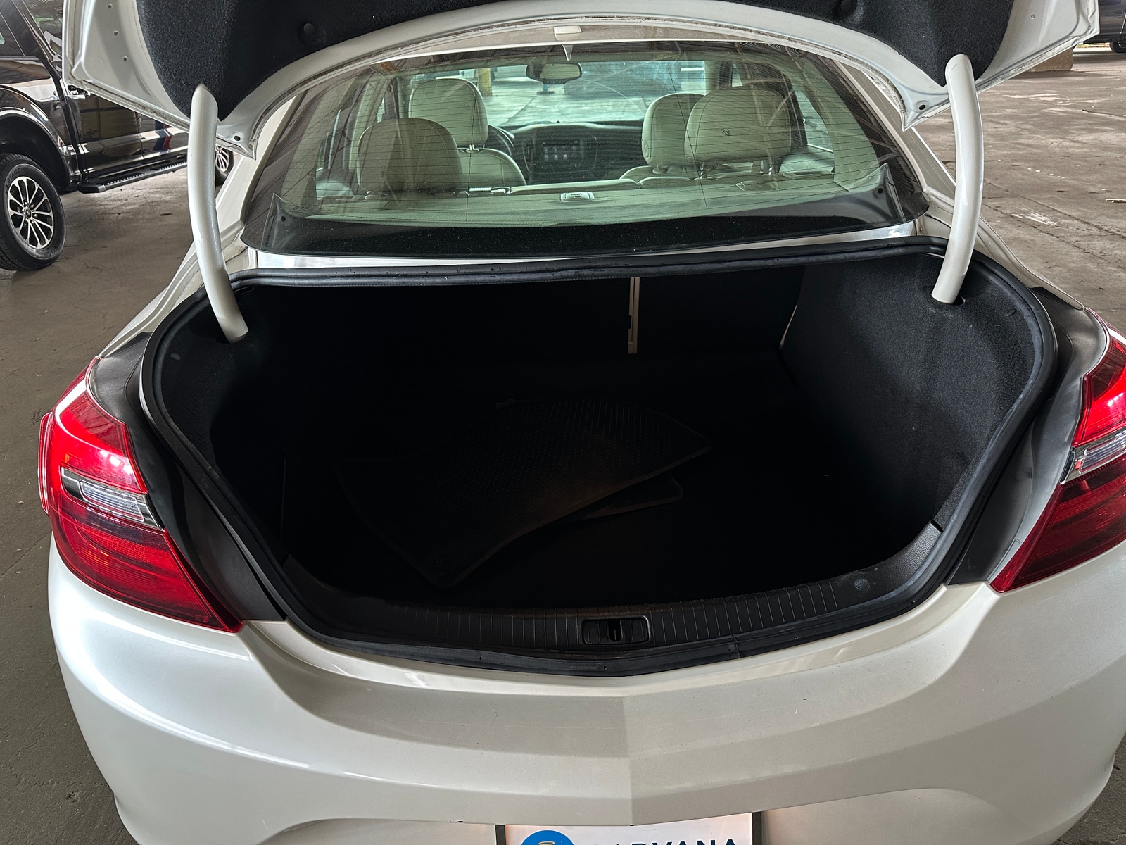 Thumbnail: 2014 Buick Regal - 6