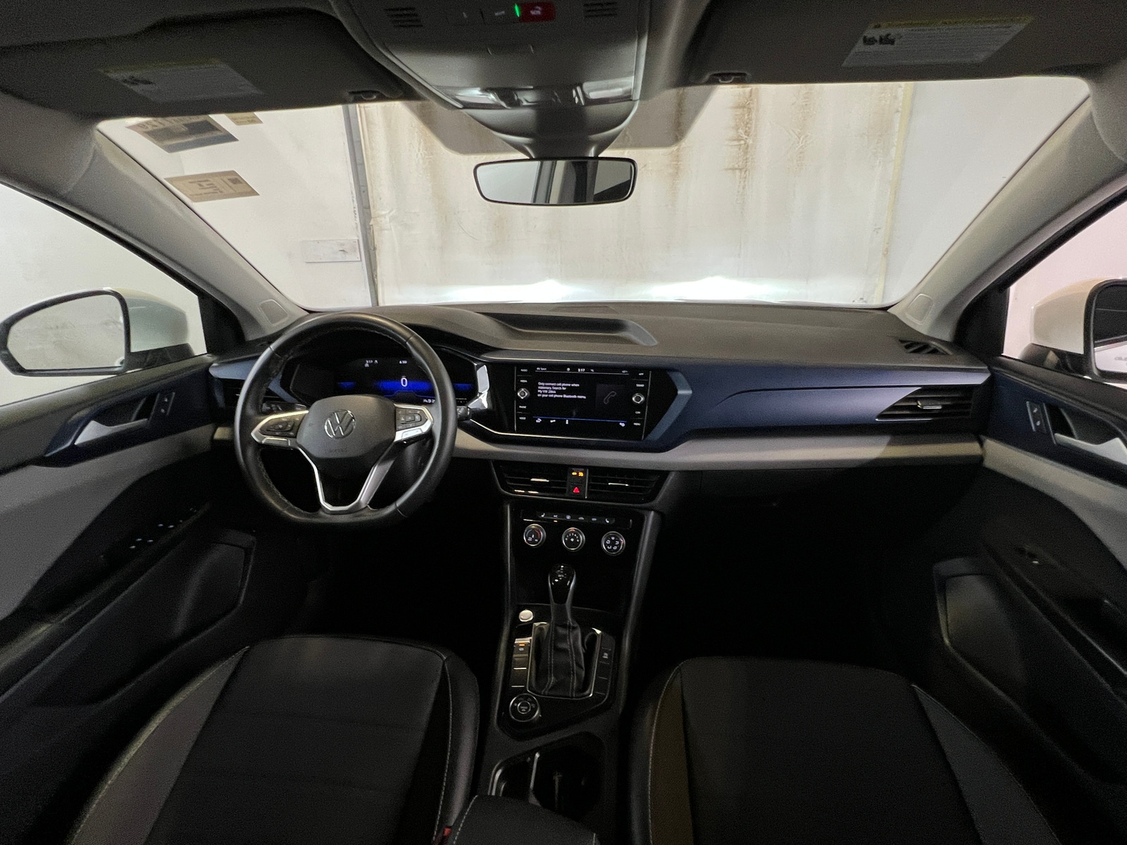 Thumbnail: 2023 Volkswagen Taos - 3